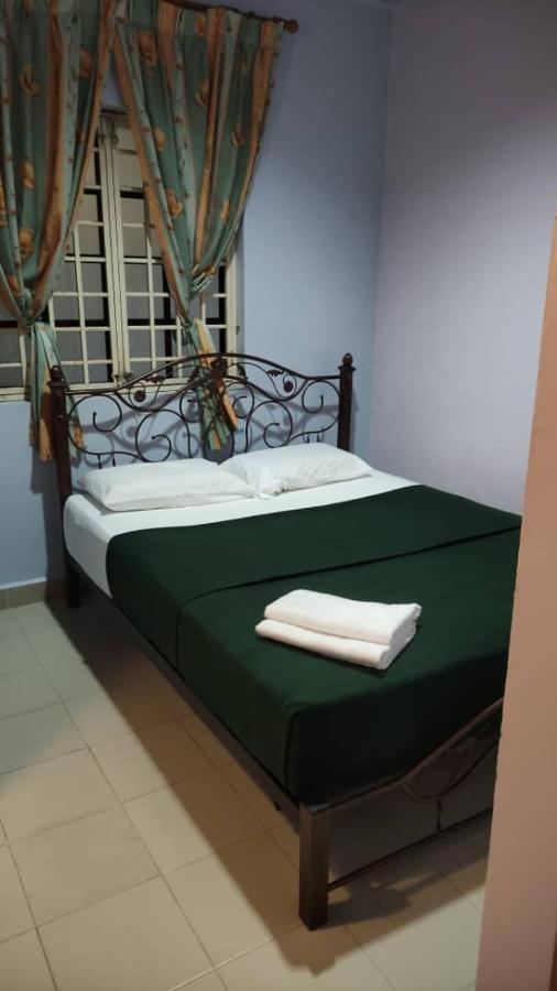 Kanza Beach Inn Marang Exterior photo