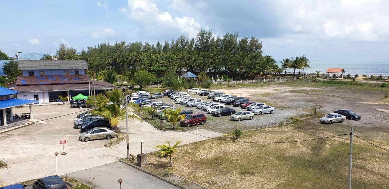 Kanza Beach Inn Marang Exterior photo