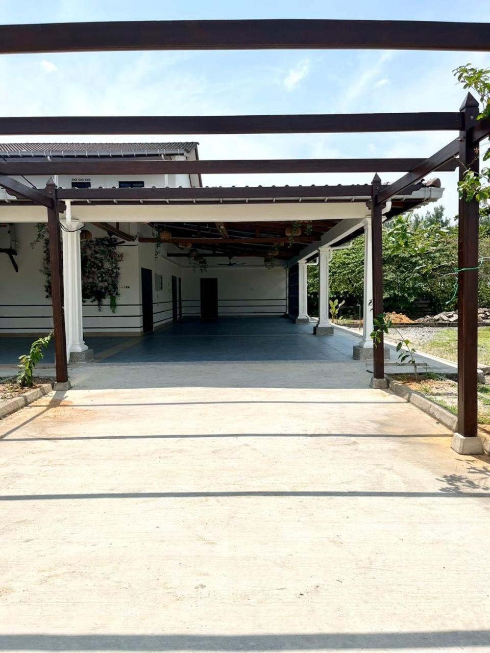 Kanza Beach Inn Marang Exterior photo